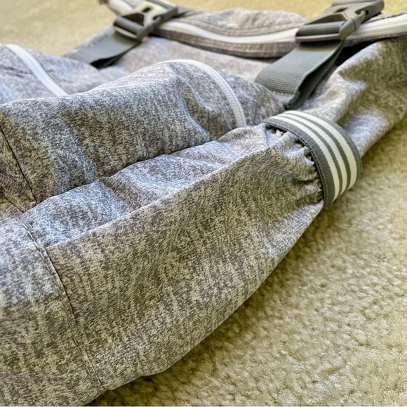 Adidas YOLA 2 Heather Gray Backpack - Picture 7 of 13